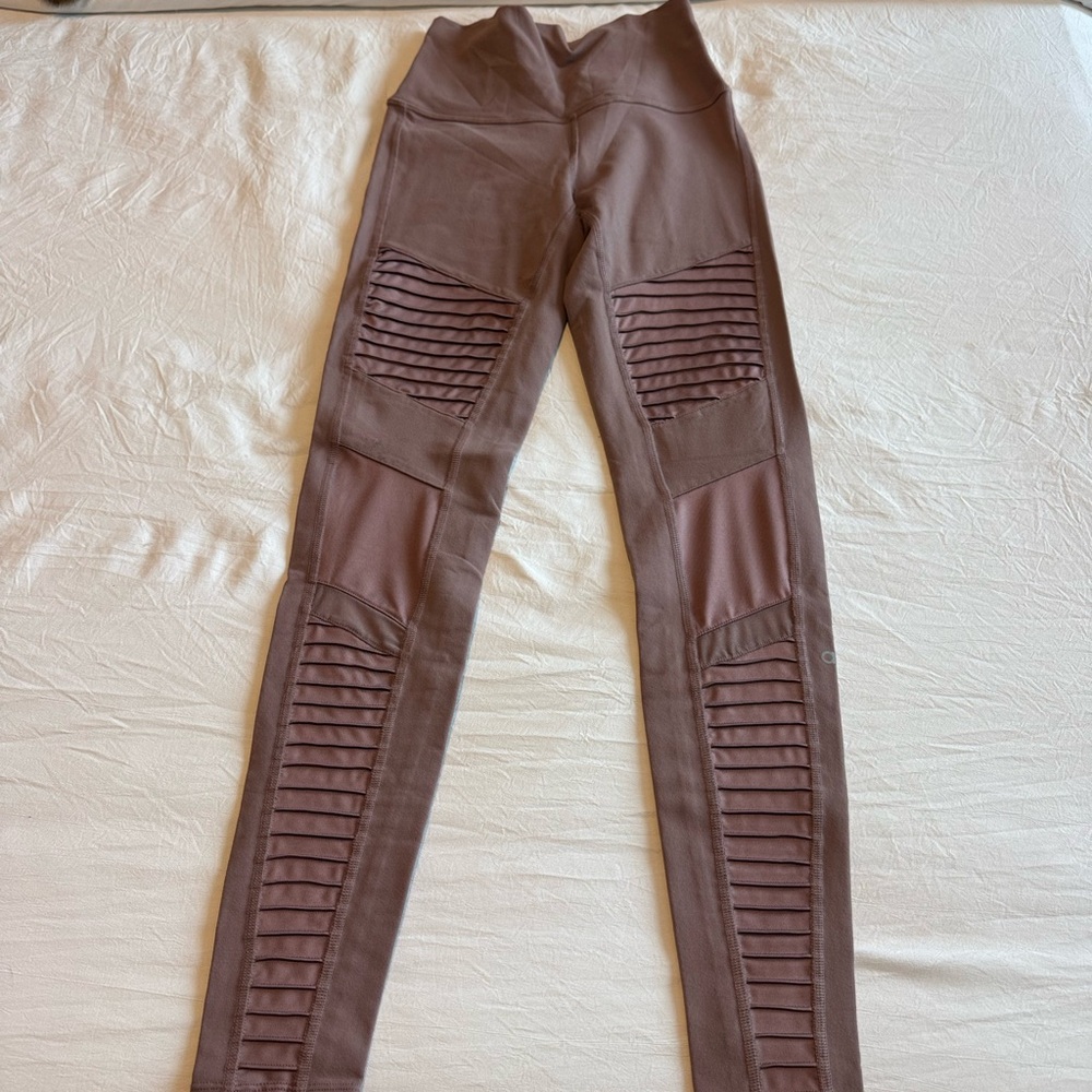 Alo Moto Leggings